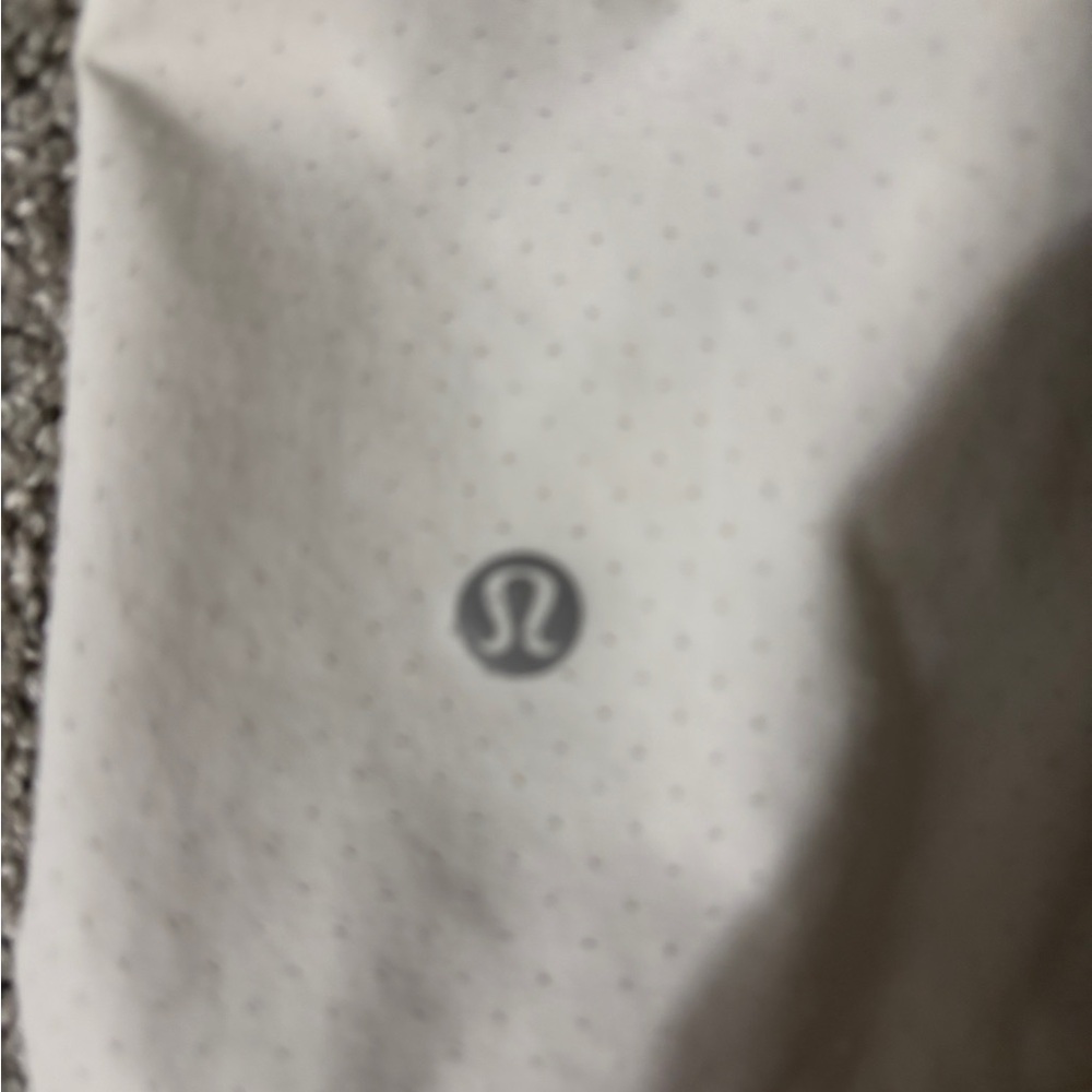 Lululemon Ripstop Run White Jacket - Picture 4 of 5